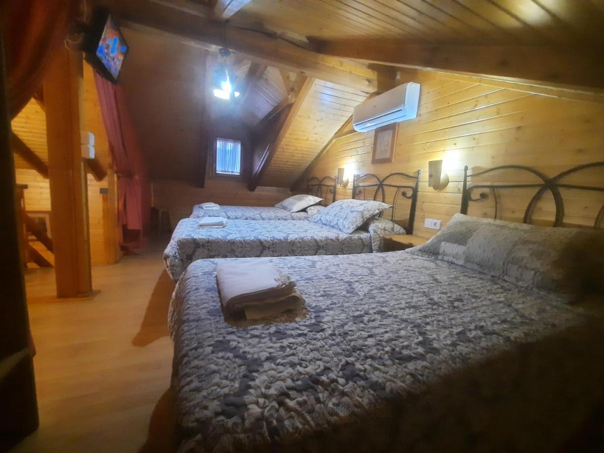 Cabanas De Madera El Rinconcillo Arroyo Frio Zewnętrze zdjęcie